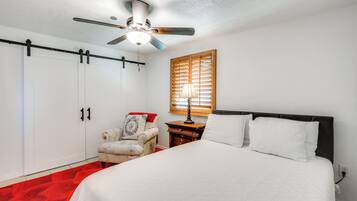 House (1 Bedroom) | Interior