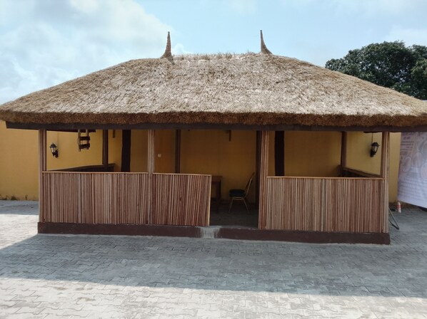 Exterior - Palace Holiday Inn LTD (Lekki)