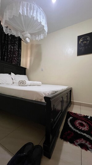 1 bedroom, desk, iron/ironing board, free WiFi - Shalom Residence Utawala Near JKIA Airport (Nairobi)