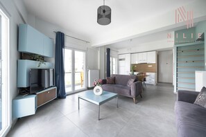 Family Apartment, Balcony, City View | Living area - Azul Nilie Hospitality MGMT (Thessaloniki)