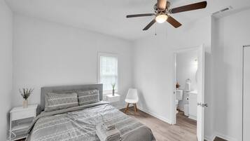 Casa, 4 habitaciones | 4 habitaciones, escritorio y espacio para trabajar con laptop