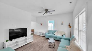 Rumah, 4 kamar tidur | Area keluarga | Smart TV dan layanan streaming