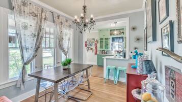 Rumah, 3 kamar tidur | Tempat makan