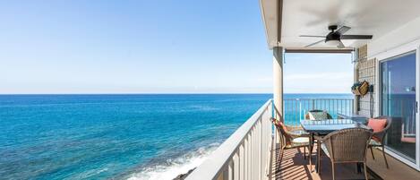 Condo, 2 Bedrooms | Outdoor dining