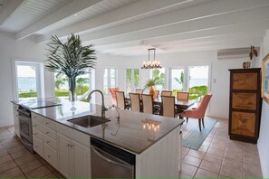 Rumah, beberapa kamar | Dapur pribadi | Lemari es, oven, mesin pembuat kopi/teh, dan pemanggang roti