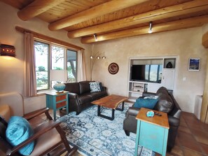 Smart TV, fireplace, DVD player, offices