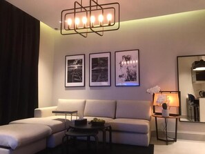 Deluxe-Zimmer, Nichtraucher | Schreibtisch, kostenloses WLAN