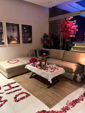 Luxury Suite | 1 bedroom, desk, free WiFi