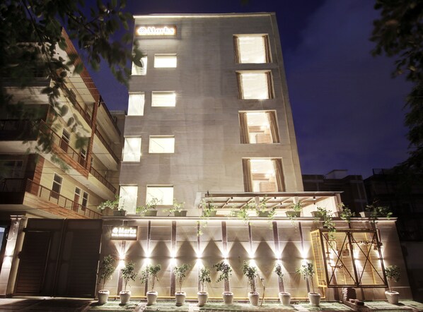 Front of property - Marks Hotel & Banquet (Noida)