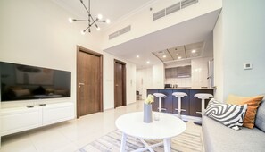 Deluxe Apartment | Living area - Contemporary One Bedroom with Chic Design (Dubai)