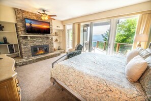 5 camere, una scrivania, Wi-Fi gratuito, lenzuola