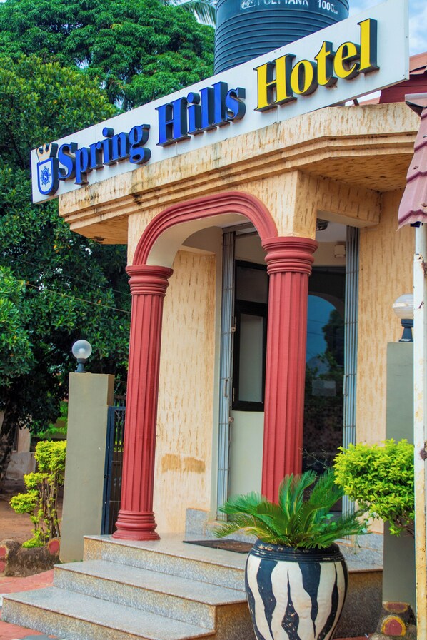 Exterior - Spring Hills Hotel - Morogoro (Morogoro)