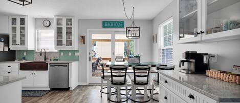 Microwave, oven, stovetop, dishwasher