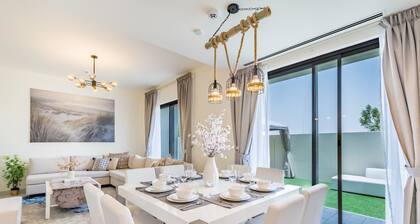 Conveniently Located to Airport & Expo City 4BRTownhouse w/ AsstRm at Parkside2