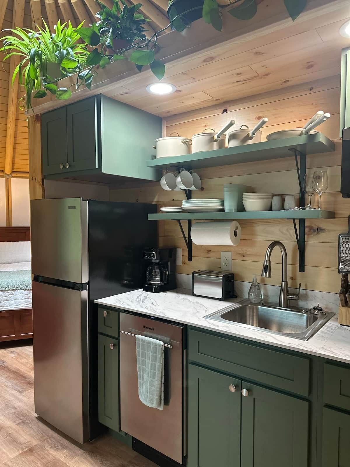 Stovetop, coffee/tea maker, electric kettle, coffee grinder