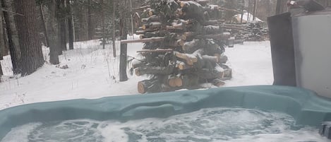 Bain à remous extérieur