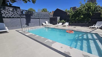 Seasonal outdoor pool