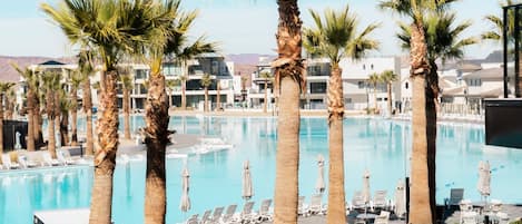 Beheizter Pool