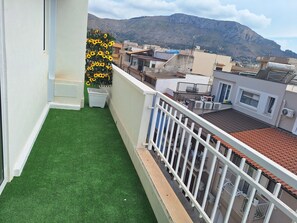 Zimmer, 1 Schlafzimmer, Balkon, Stadtblick | Balkon