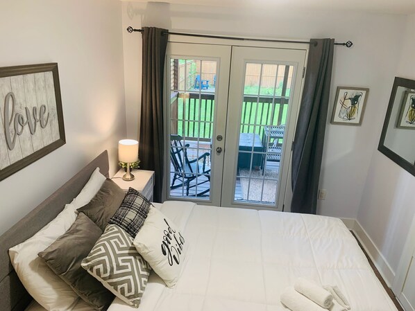 2 makuuhuonetta, silitysrauta/-lauta, Wi-Fi, vuodevaatteet