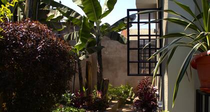 Mama Ket Homes Apartment