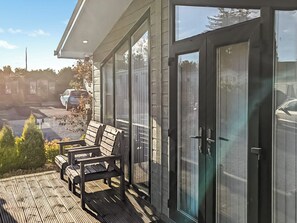 Terrace/patio - 3 bedroom accommodation in Moota, Near Cockermouth (Moota, Near Cockermouth)