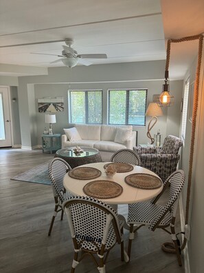 TV connectée, cheminée