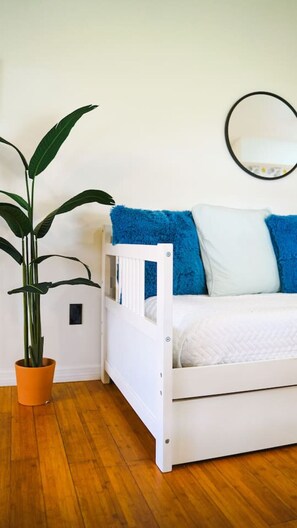 4 Schlafzimmer, Schreibtisch, kostenloses WLAN, Bettwäsche