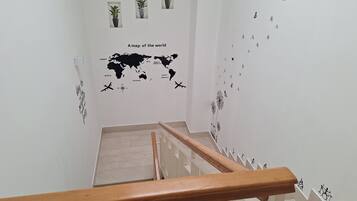 Room, 1 Bedroom, Balcony, City View | Interior