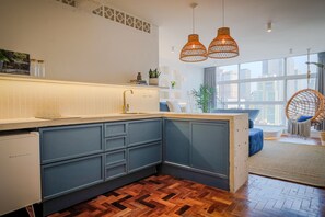 Interior - Santorini Sampa Spa: view from the 19th floor (São Paulo)