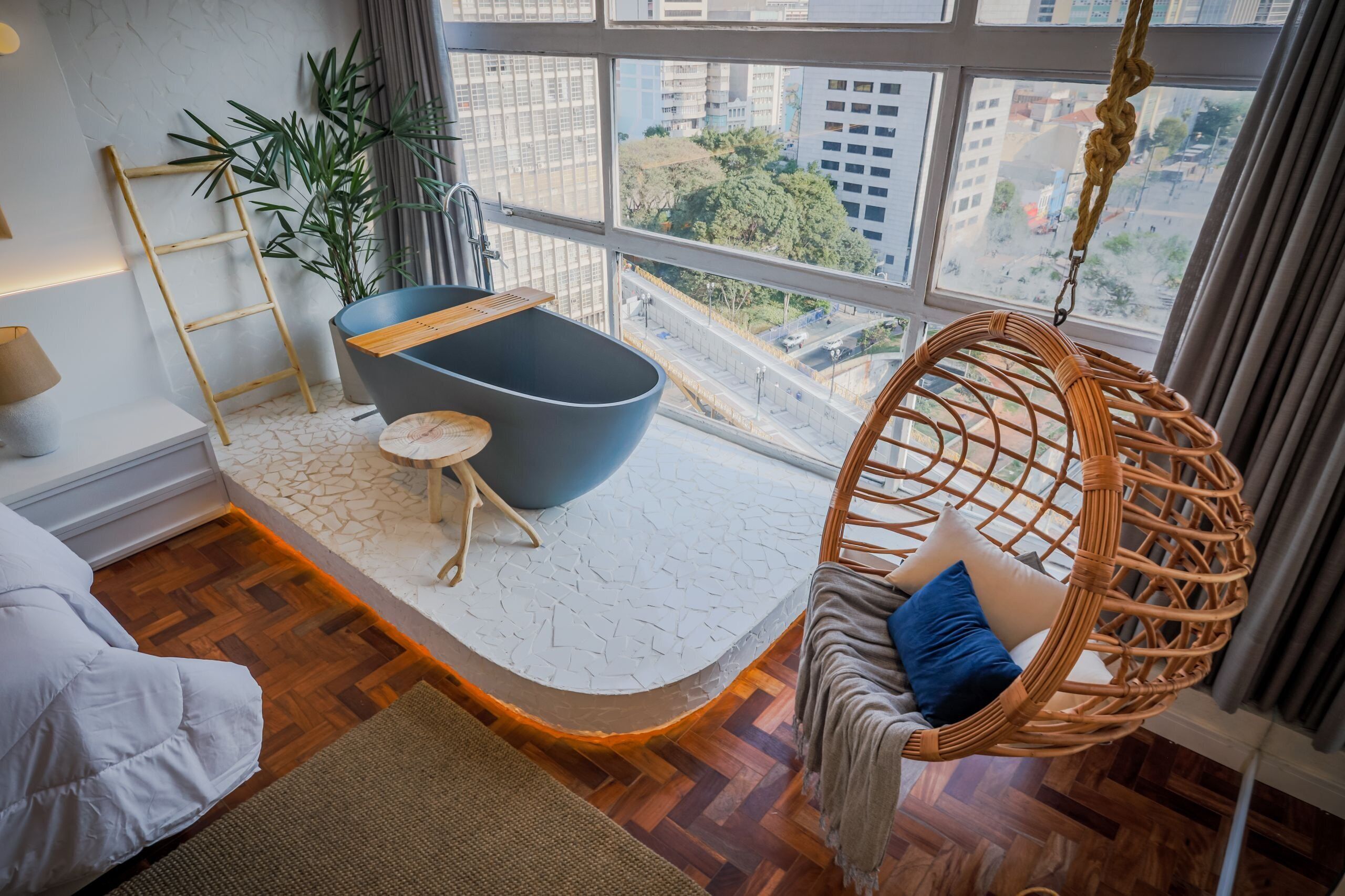 1 quarto, ferros/tábuas de passar roupa, acesso à internet