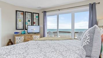 4 عدّة غرف نوم ومكواة/لوح كي وواي فاي مجانًا وملاءات أسرّة