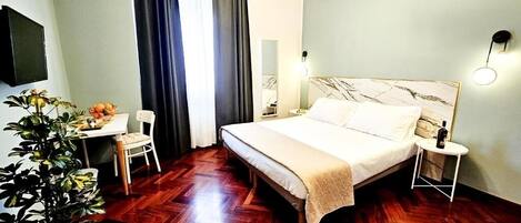 1 室のベッドルーム、セーフティボックス (室内)、アイロン / アイロン台、WiFi (無料)