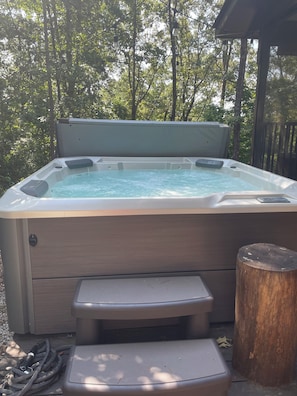 Bain à remous extérieur