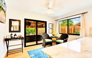 Interior - Rainwood Retreat - Palm Beach Gardens Retreat for Families & Groups: Sleeps 8 (Palm Beach Gardens)