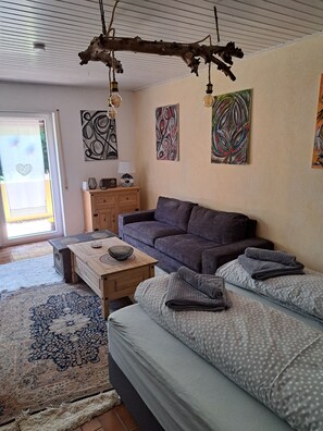 Living area - Absolute Entspannung, Wandern, Radfahren, Baden und Erleben (Ludwigswinkel)