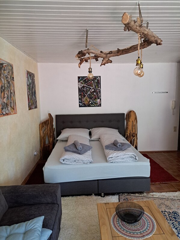 1 bedroom, WiFi - Absolute Entspannung, Wandern, Radfahren, Baden und Erleben (Ludwigswinkel)