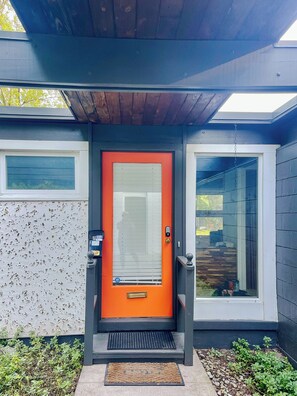 Exterior detail - Mid-Century Prairie House by SU W/espresso/coffee bar, workspace & fast Wi-Fi (Syracuse)