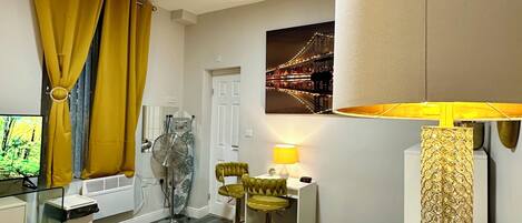 1 sovrum, strykjärn/strykbräda och wi-fi