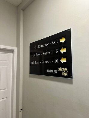 Interior - Luxurious City Studio (Birmingham)