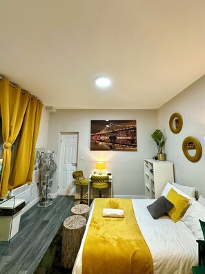 1 bedroom, iron/ironing board, WiFi