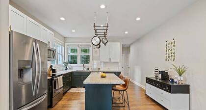 Spacious Durham Home Close To Everything "Duke"