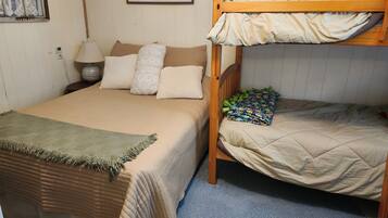 2 bedrooms, free WiFi, bed sheets