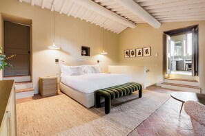 8 bedrooms, blackout curtains, iron/ironing board, free WiFi - Villa Il Santo (Barberino Tavarnelle)
