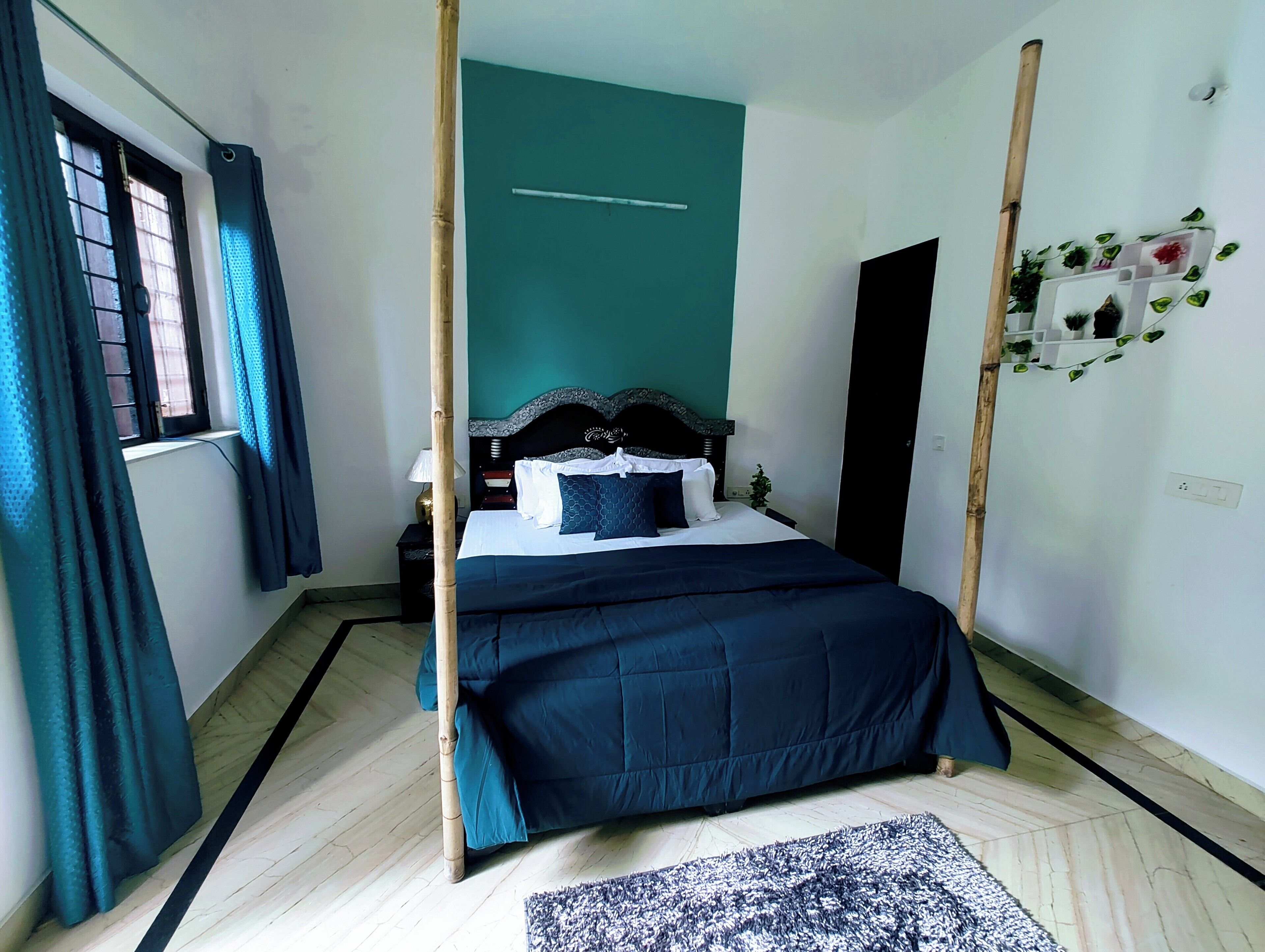 2 bedrooms, WiFi, bed sheets