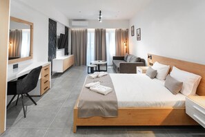 1 bedroom, WiFi, bed sheets - Kition Urban Suite 1 (Larnaca)
