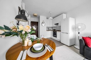 Fridge, oven, stovetop, dishwasher - Warsaw Powiśle Apartment - 8th Floor with Balcony - by Rentujemy (Warszawa)