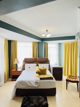 Executive Room | 1 bedroom, desk, soundproofing, free WiFi