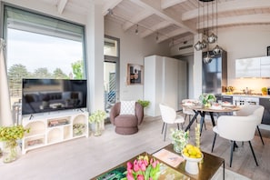 Dining - Modern Panoramic Loft with Terrace, Elevator, Parking (Lucca)