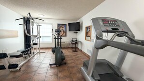 Fitness facility -  Coast Whitecourt Hotel (Whitecourt)